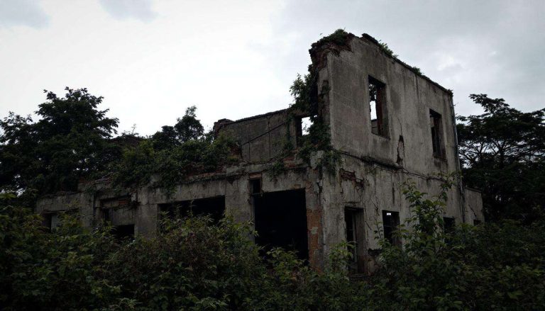 Calcestruzzo difettoso e costruzione da demolire: Direttore dei lavori non sempre responsabile